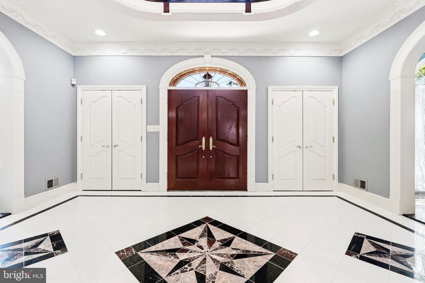 11102 Prince Edward Court photo 8