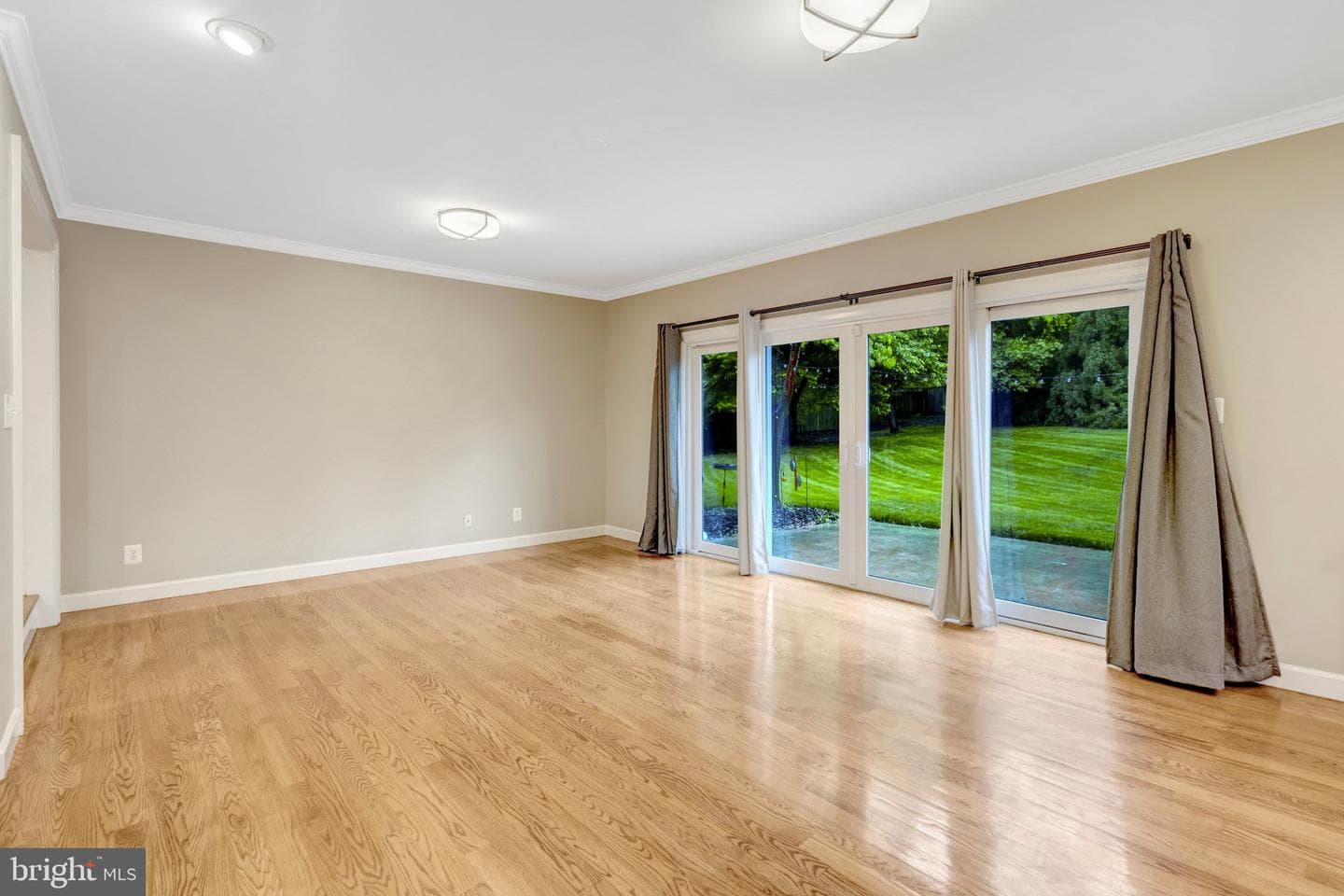 4510 Rhett Lane photo 9