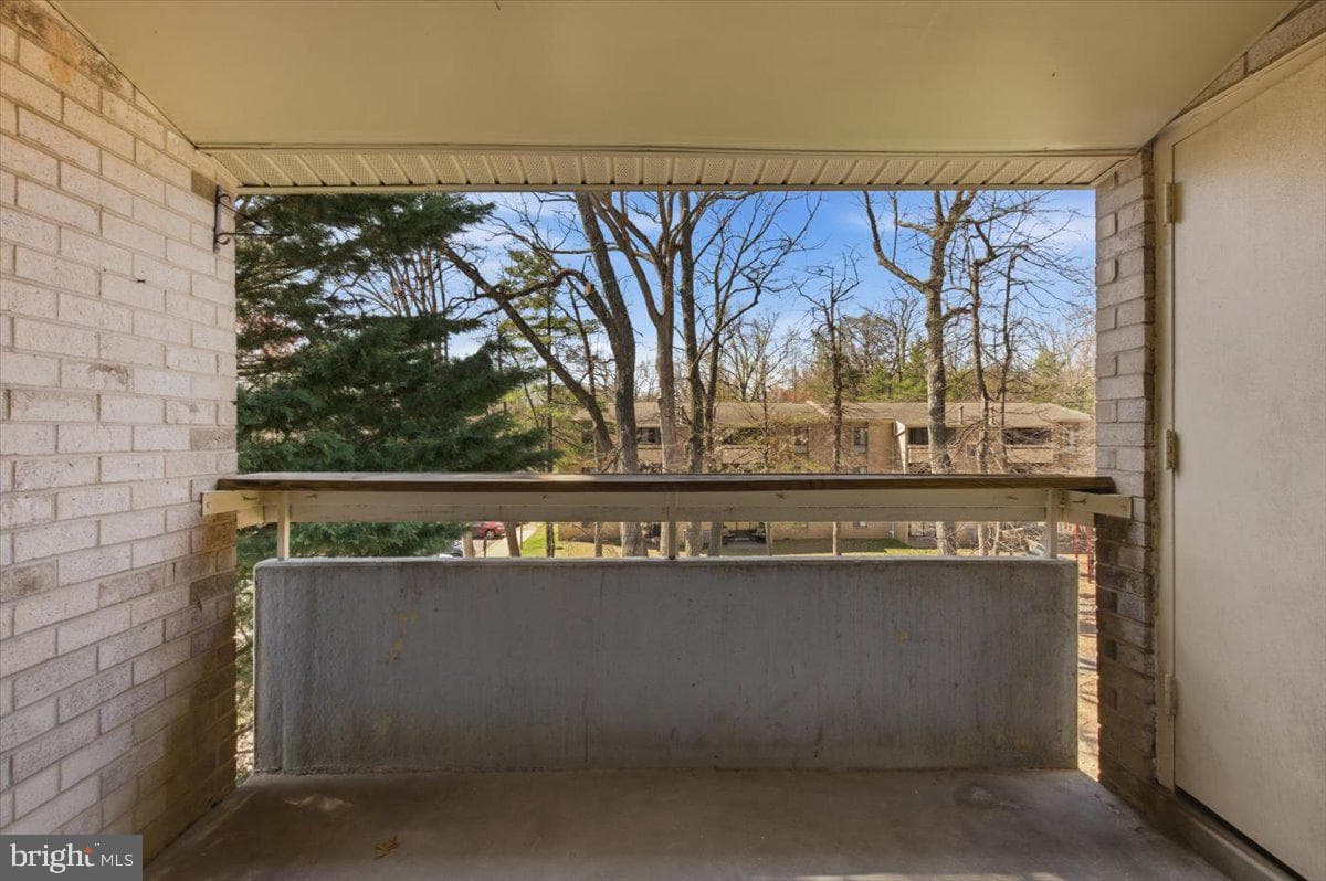 2322 Freetown Court #8/21c photo 12