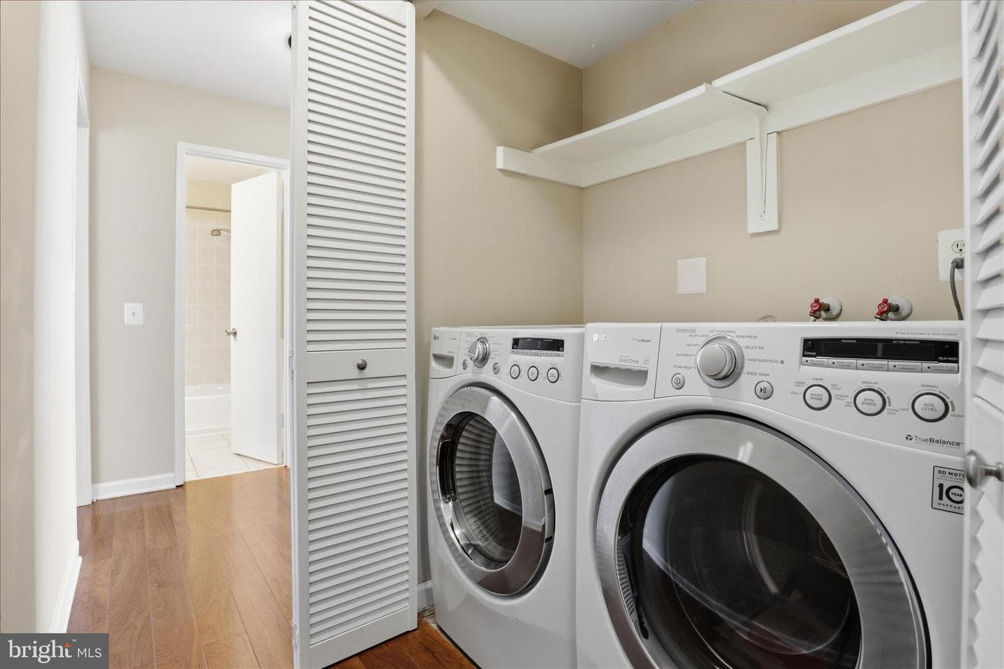 2444 Glengyle Drive #242 photo 20