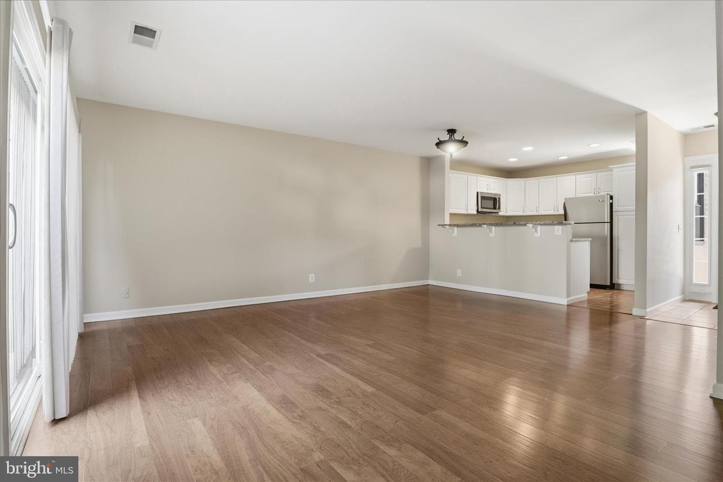 2444 Glengyle Drive #242 photo 5