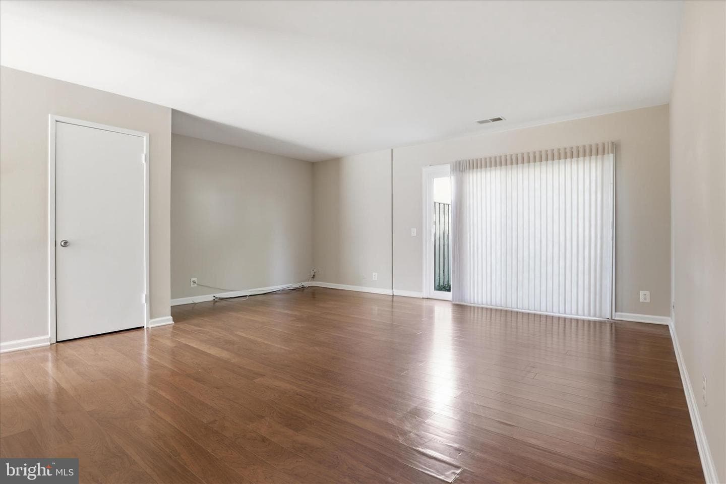 2444 Glengyle Drive #242 photo 7
