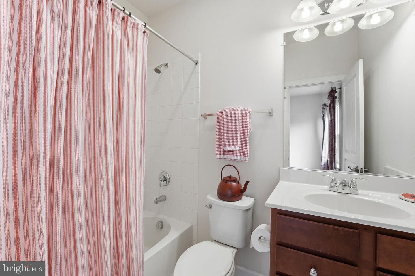 9223 Clementine Court photo 26