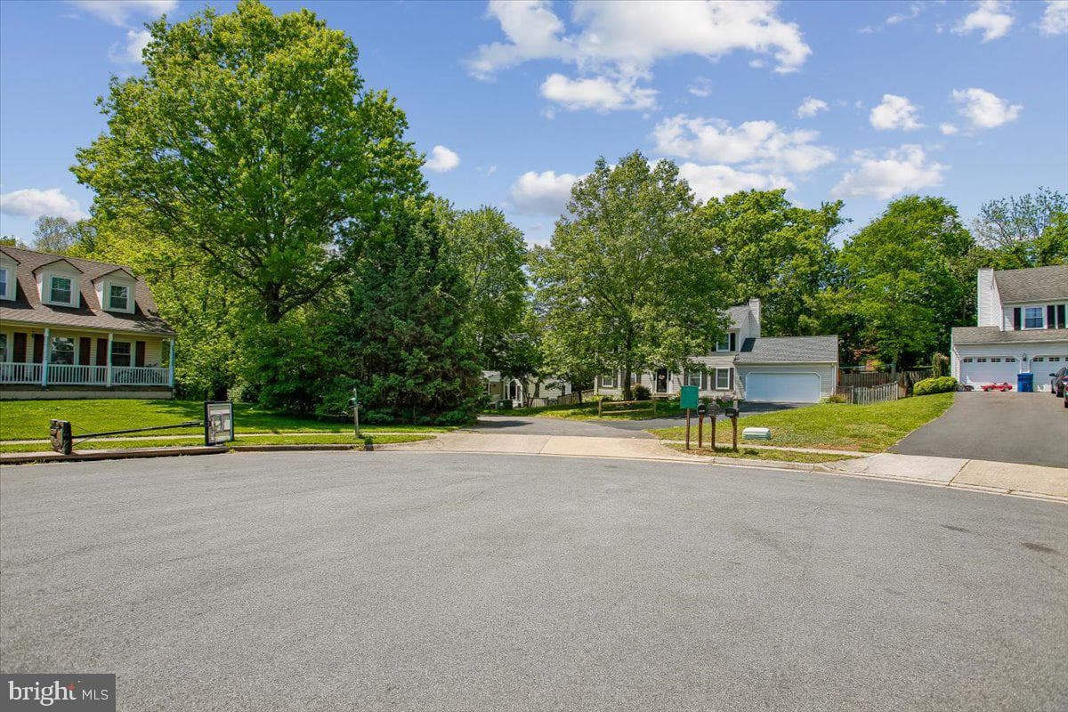 14408 Rockymount Court photo 5