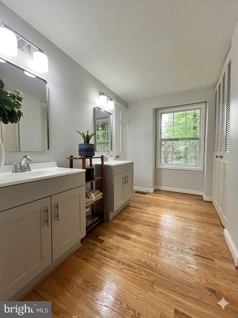 2283 Dosinia Court photo 16