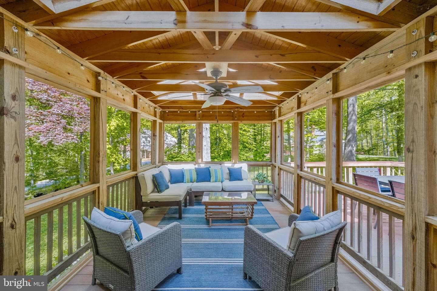 5932 Innisvale Drive photo 4