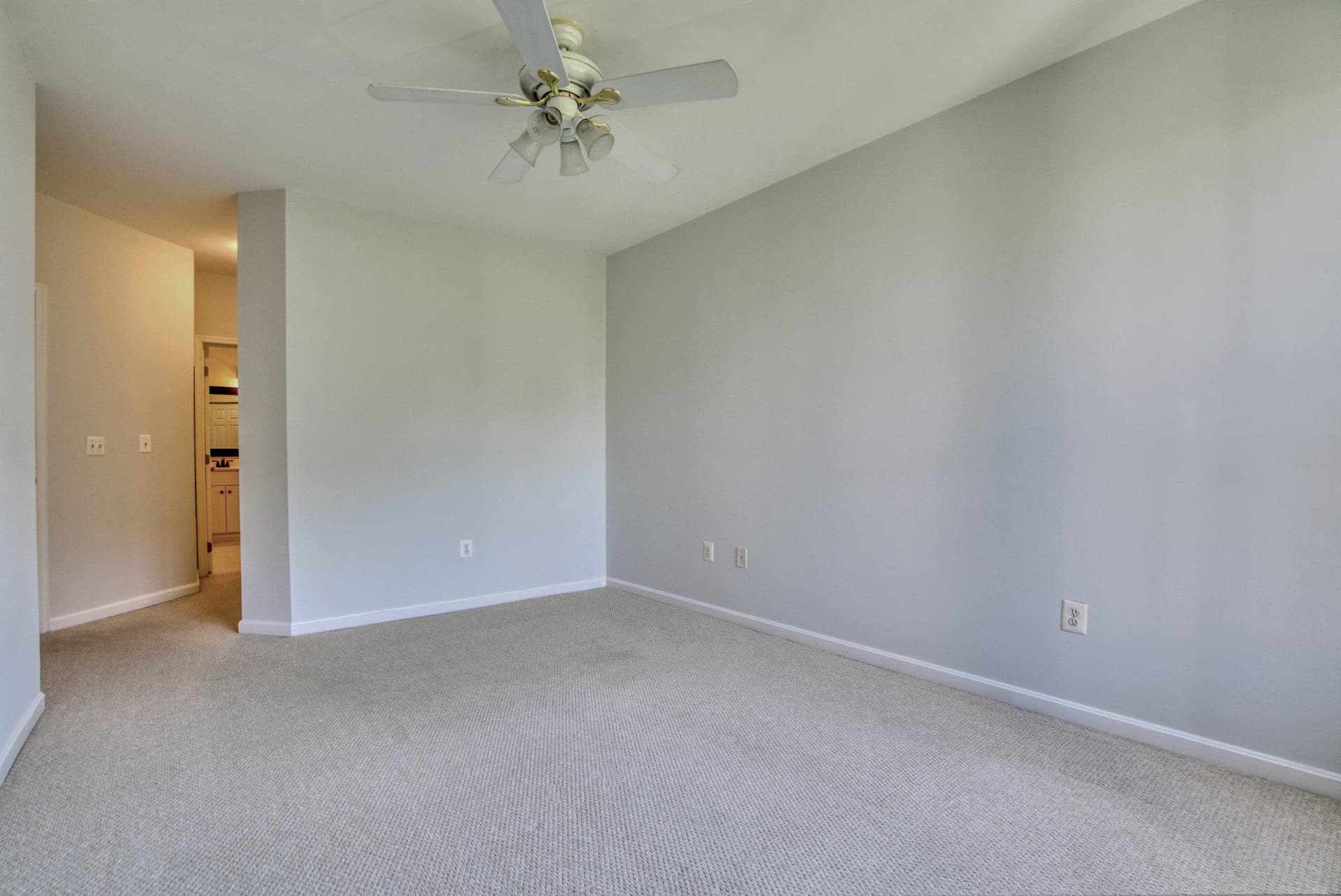2701 Bellforest Court #303 photo 21