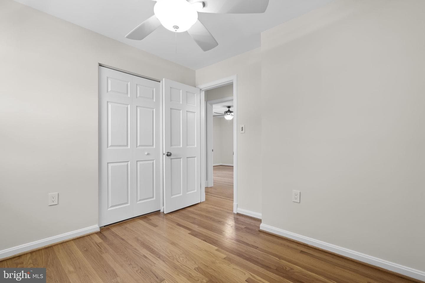 7530 Fairwood Lane photo 21