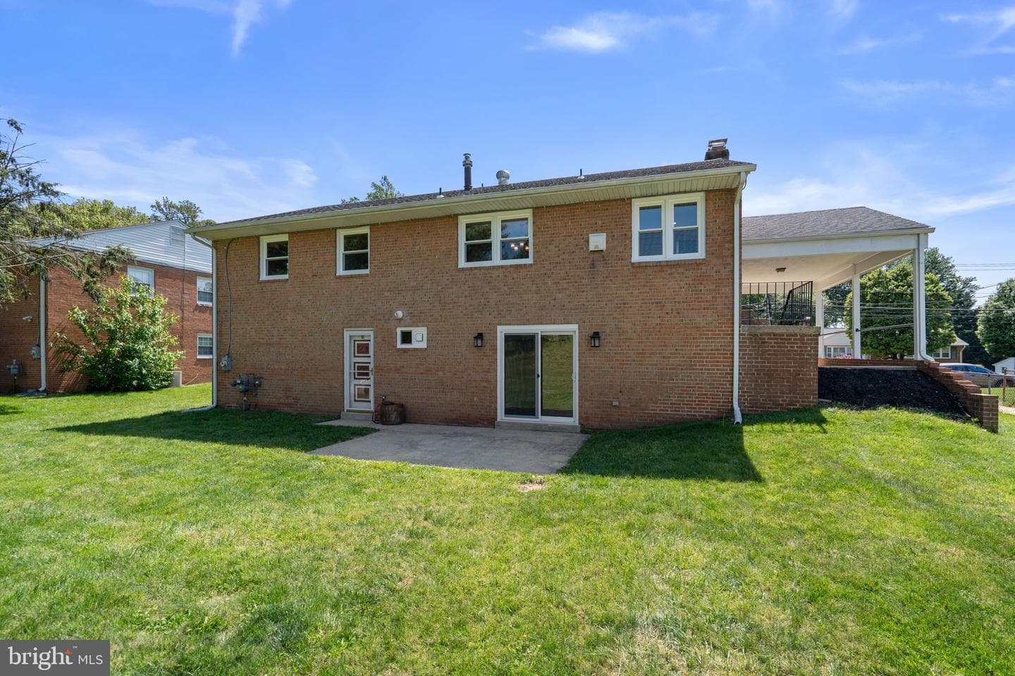 7530 Fairwood Lane photo 30