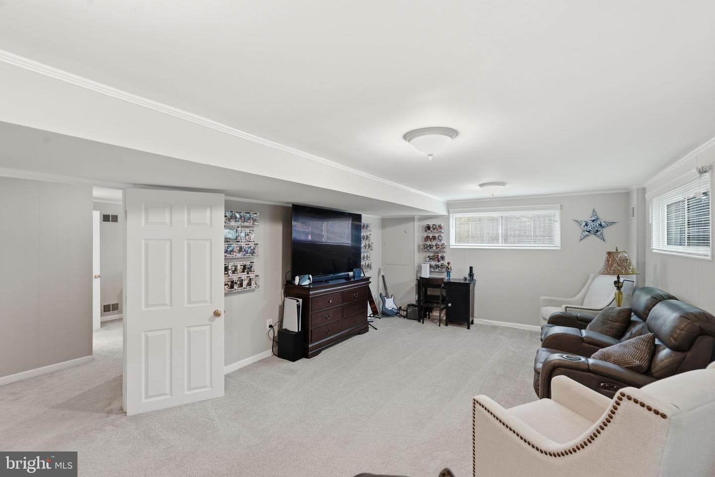 5414 Queensberry Avenue photo 34
