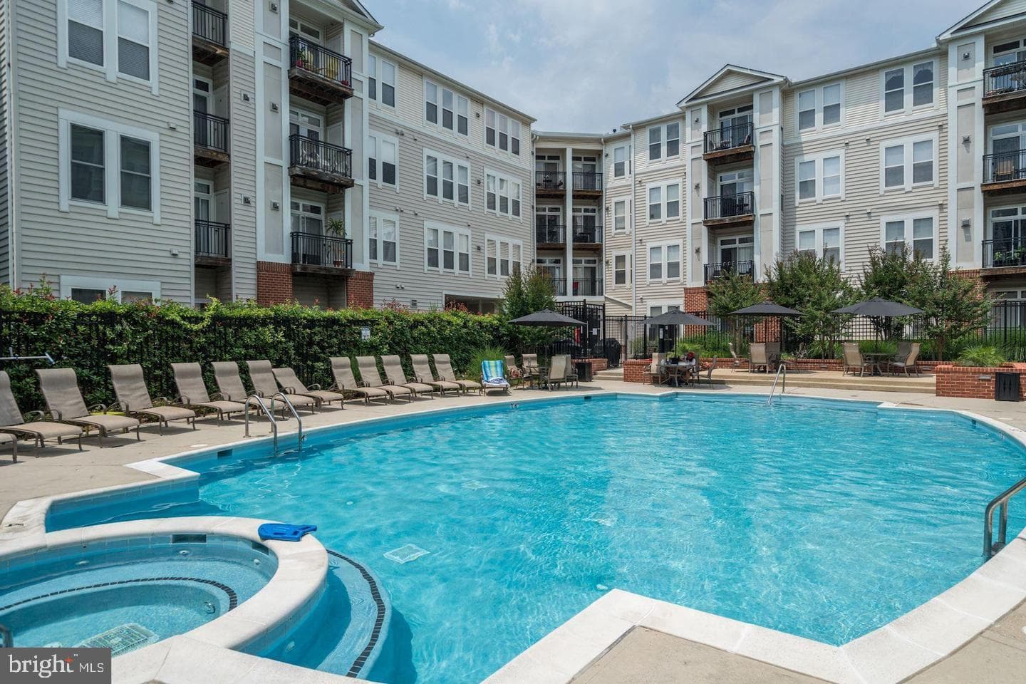 2665 Prosperity Avenue #351 photo 28