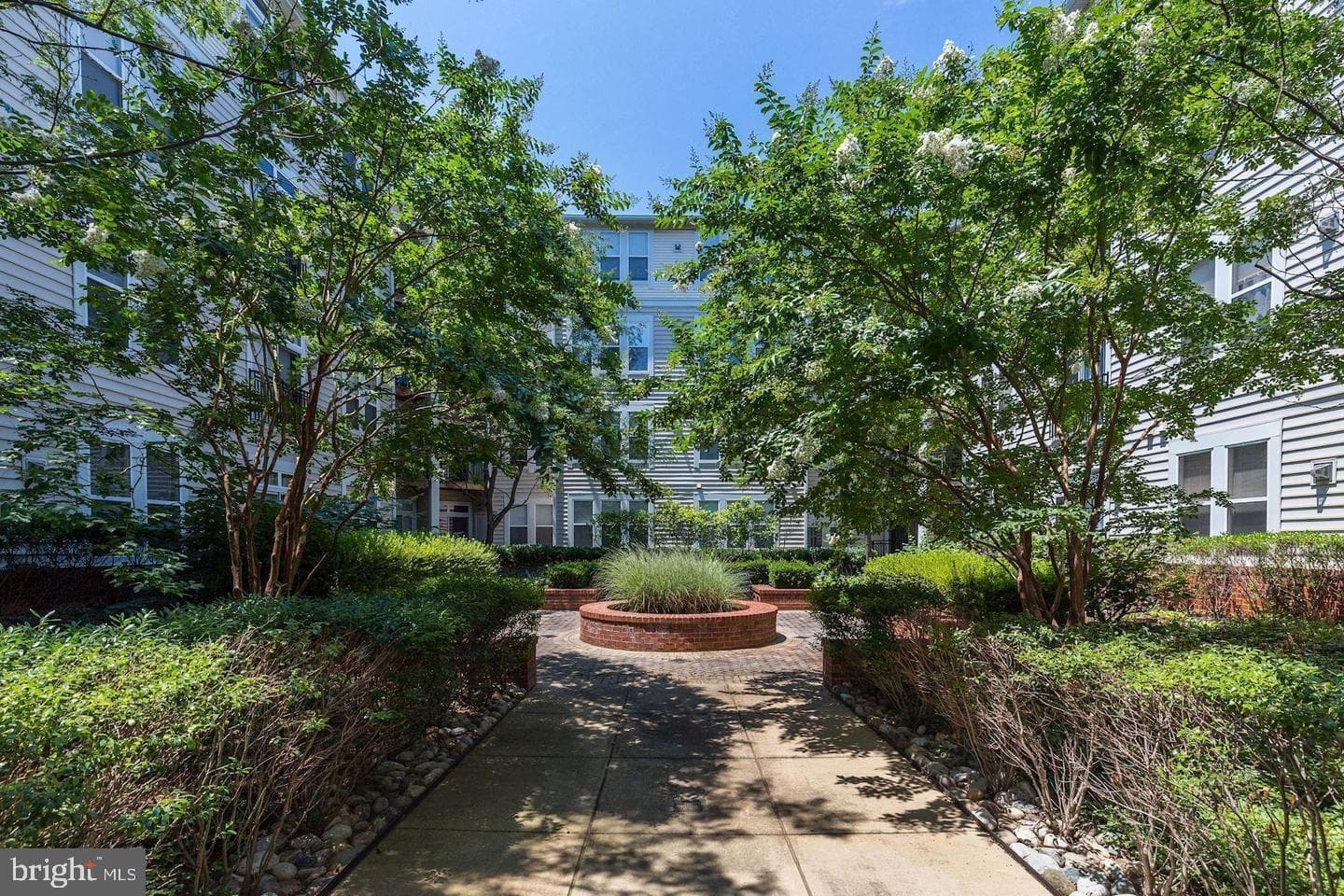 2665 Prosperity Avenue #351 photo 36