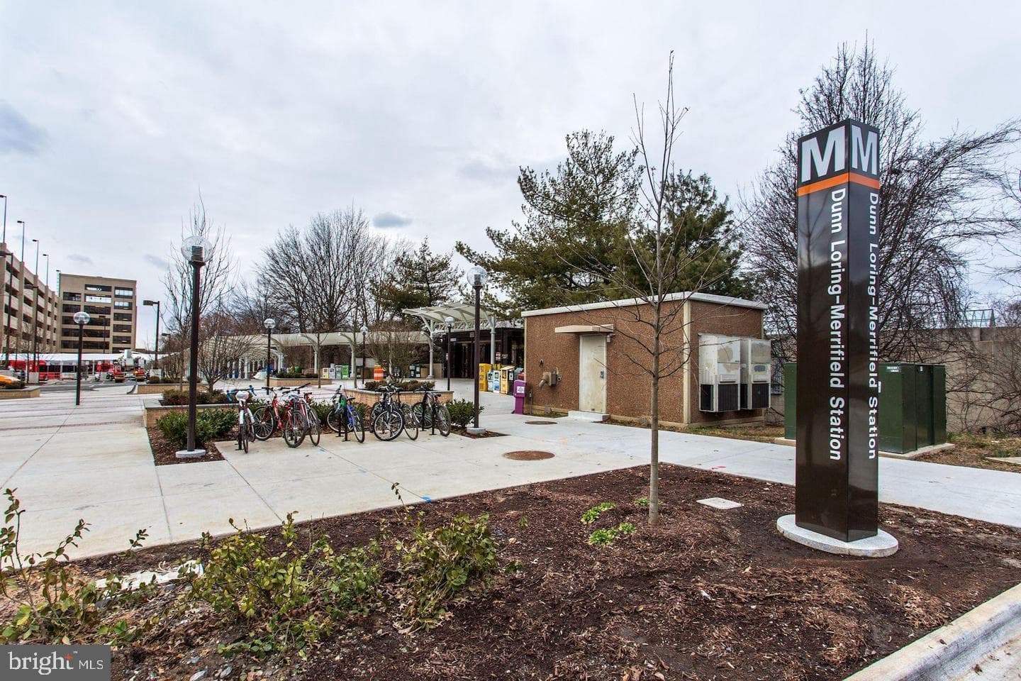 2665 Prosperity Avenue #351 photo 37