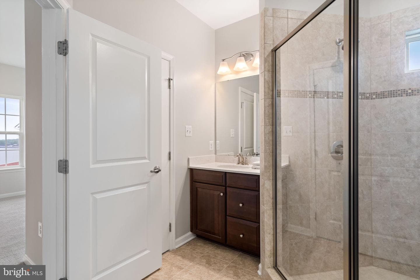13748 Atlantis Street photo 32
