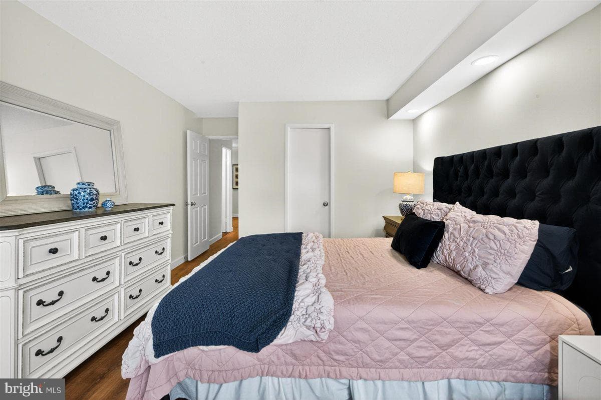 8370 Greensboro Drive #626 photo 39