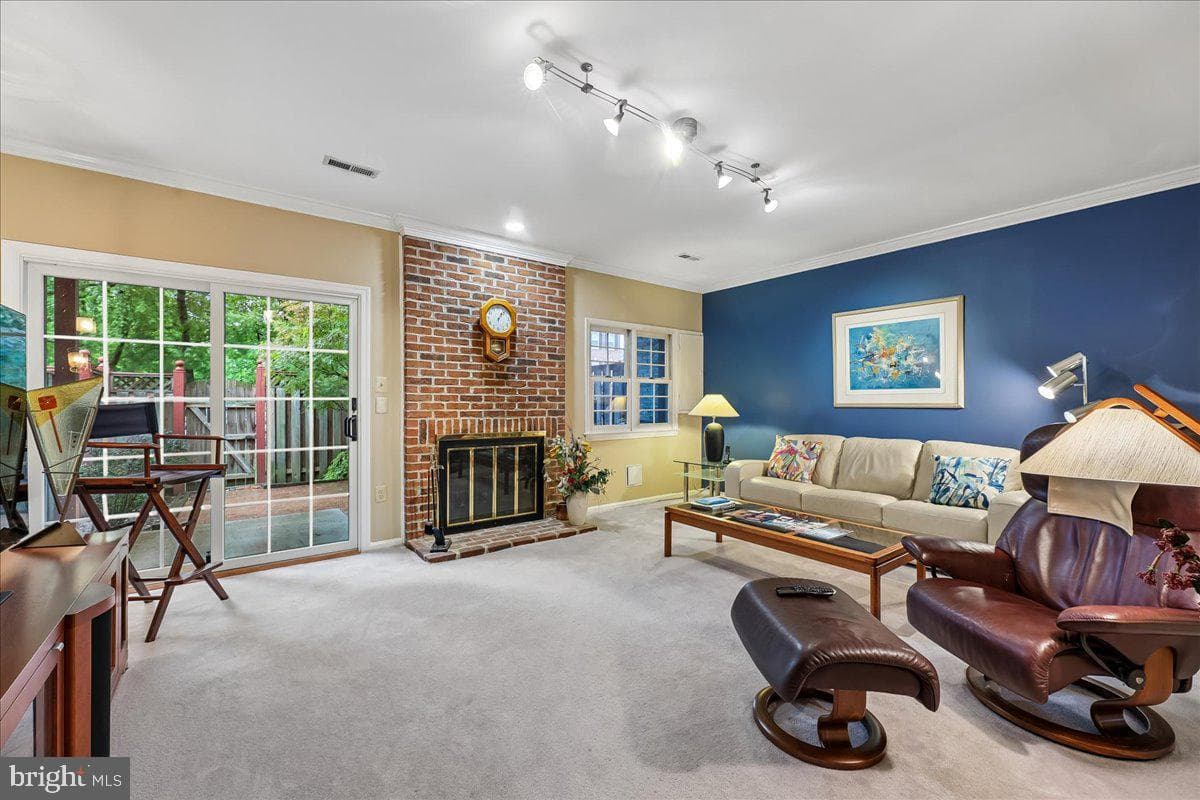 6488 Sharon Kay Court photo 28