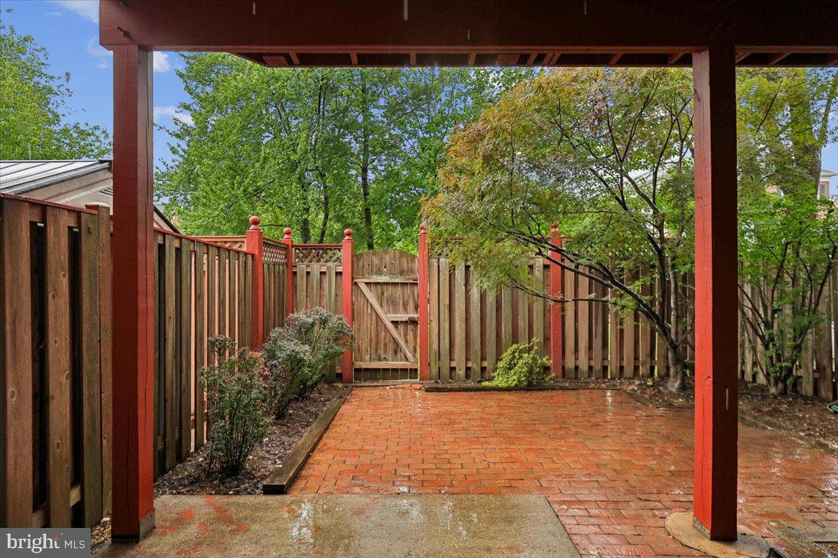 6488 Sharon Kay Court photo 36