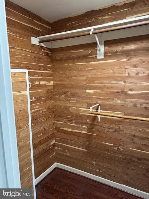 2304 Lakeshire Drive photo 15