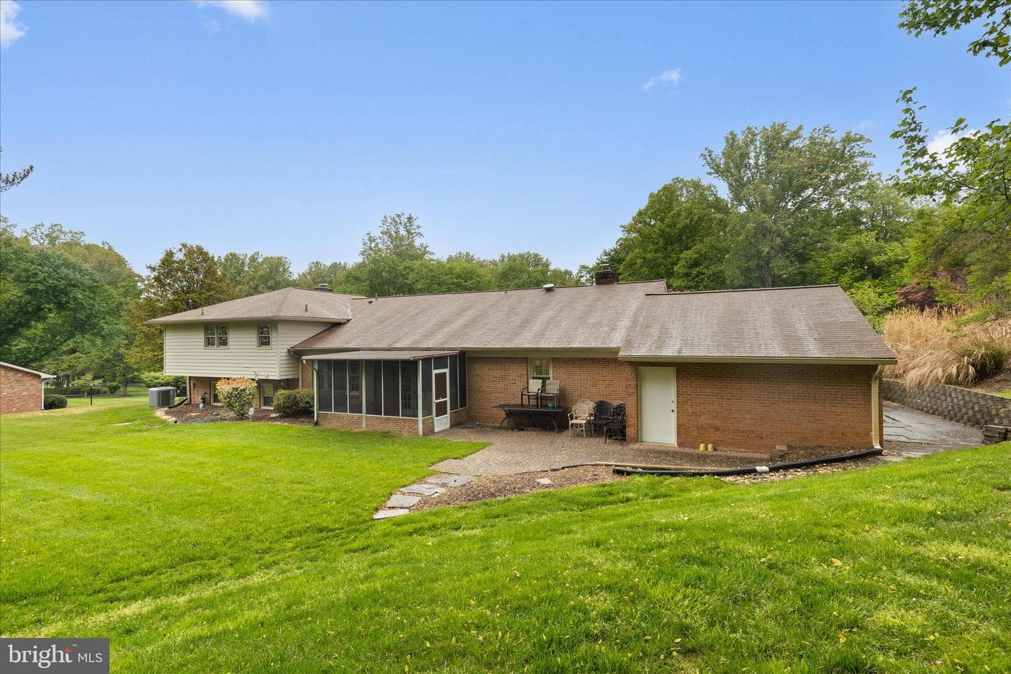 10205 Old Hunt Road photo 60