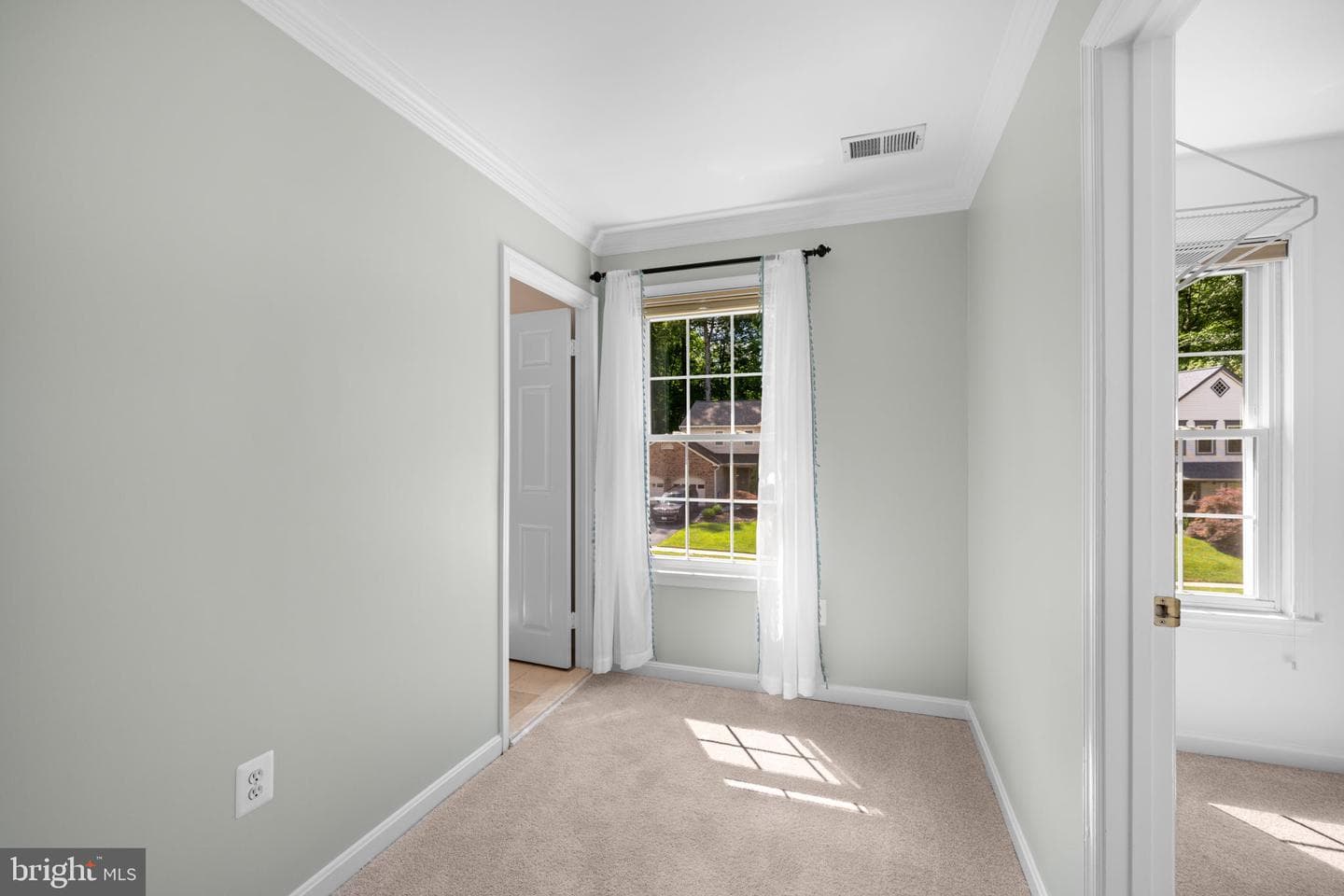 9454 Lapstrake Lane photo 47