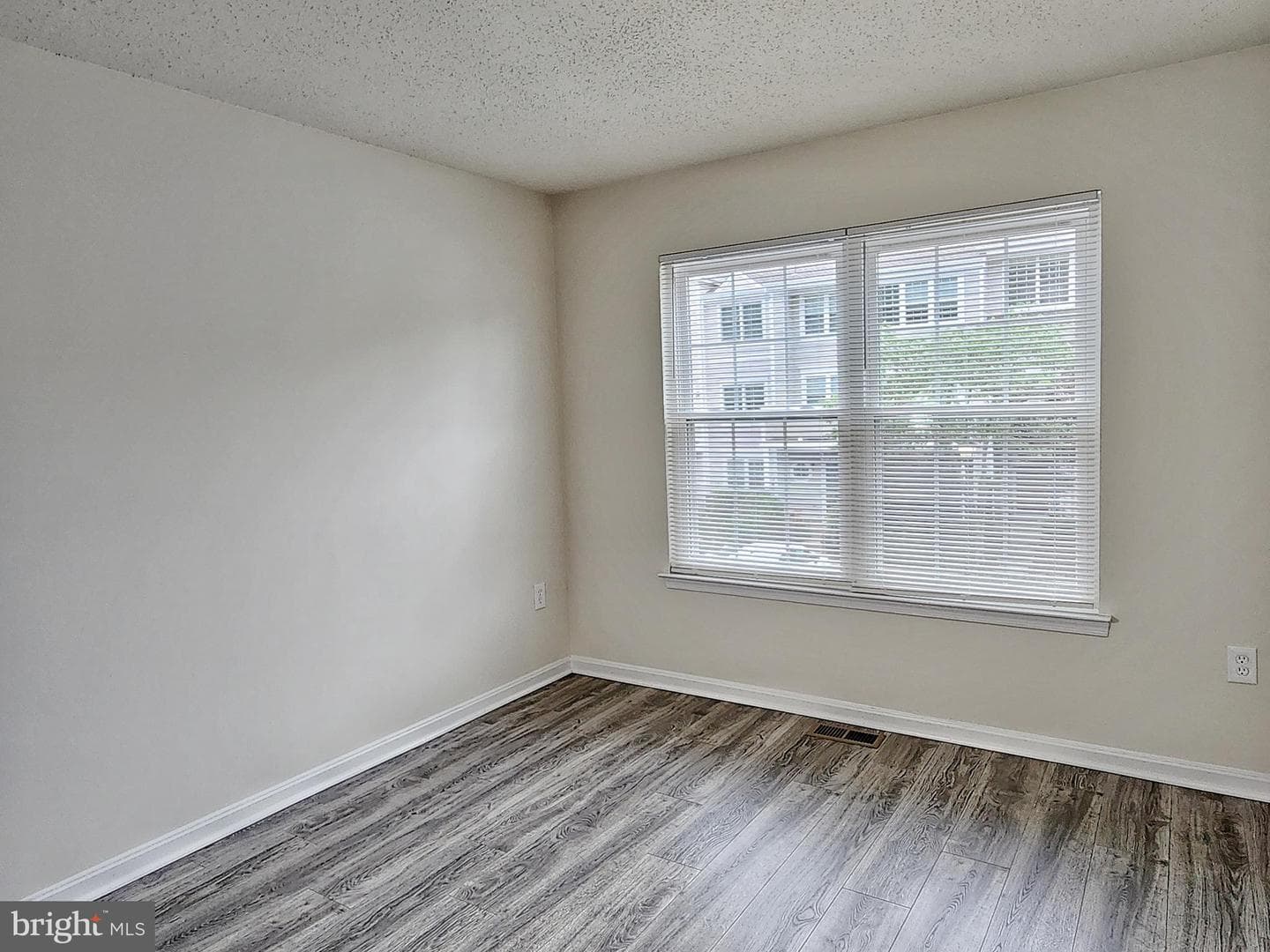 5130 Castle Harbor Way #80 photo 34