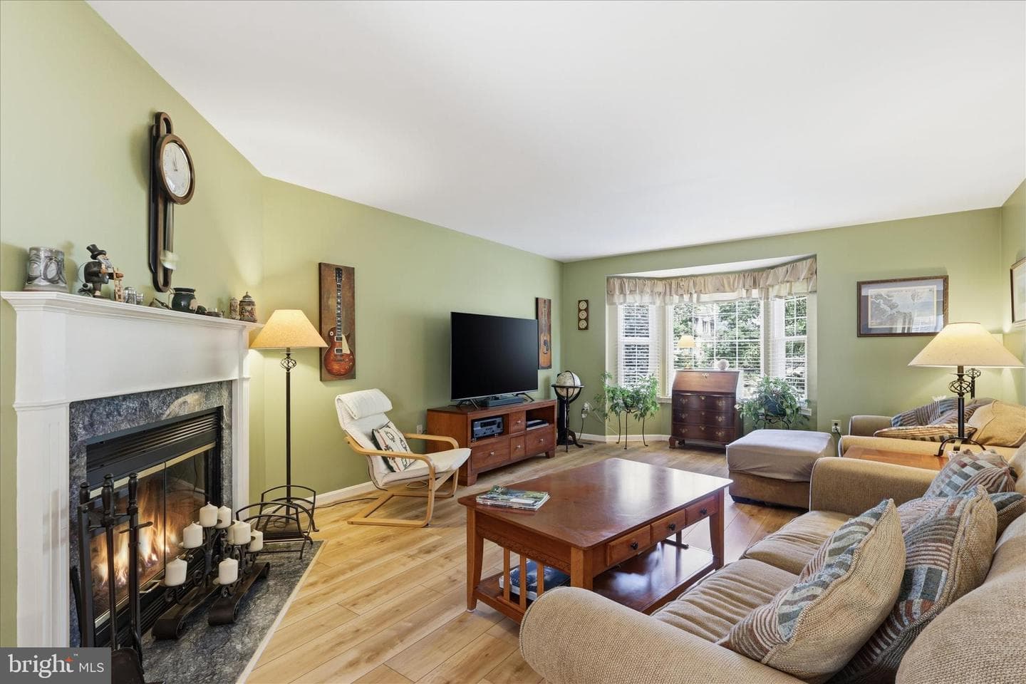 6013 Keble Drive photo 5