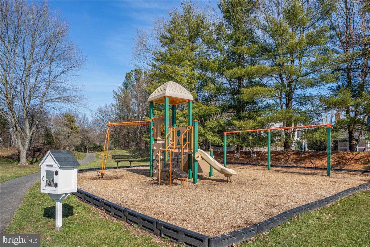 13117 Tingewood Court photo 70