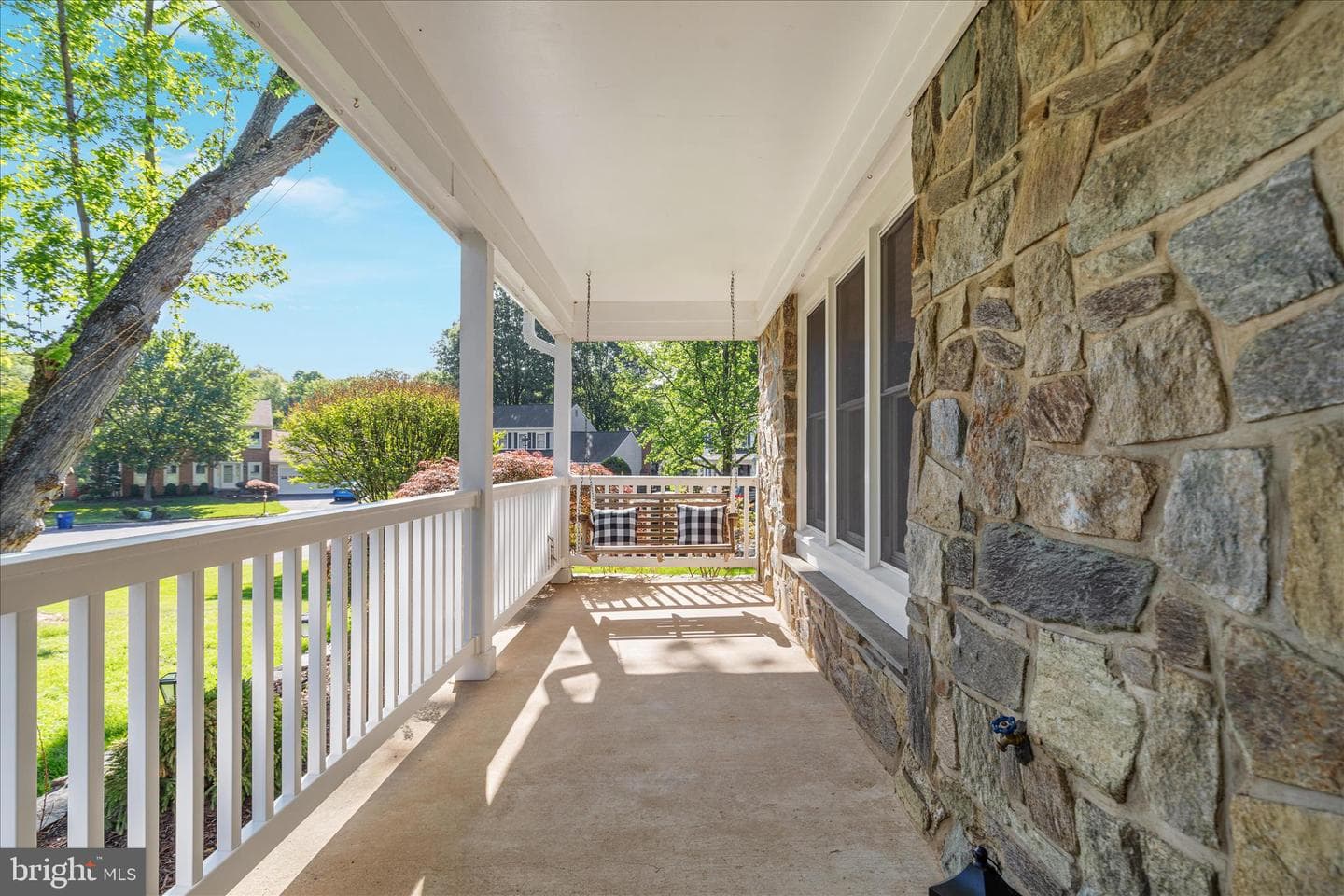 13117 Tingewood Court photo 8