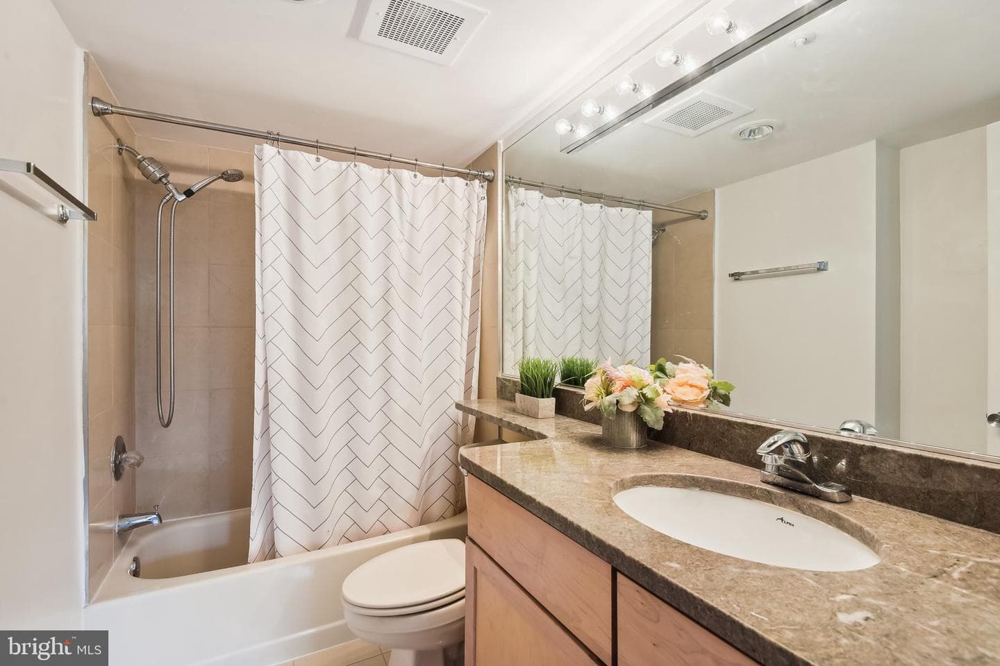 2230 George C Marshall Drive #512 photo 20
