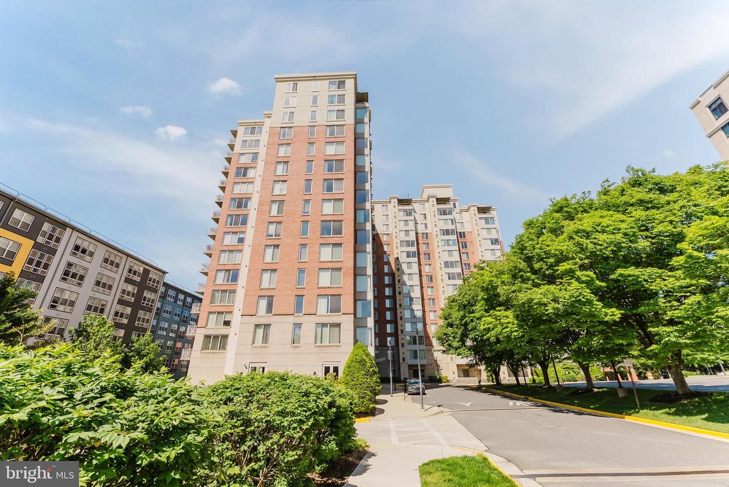 2726 Gallows Rd # 202, Vienna