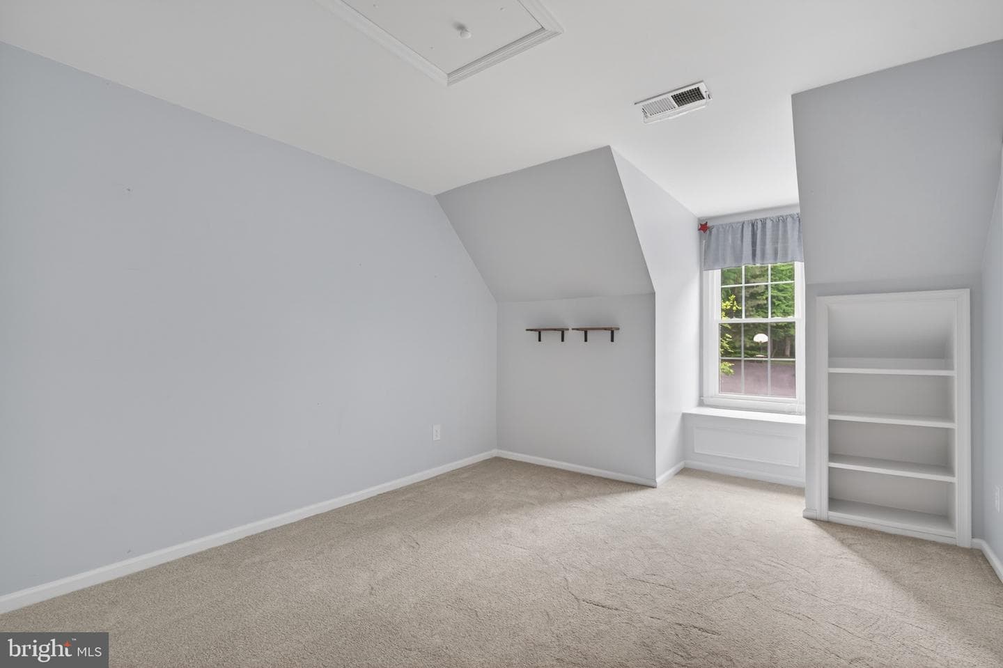 7211 Laketree Drive photo 36