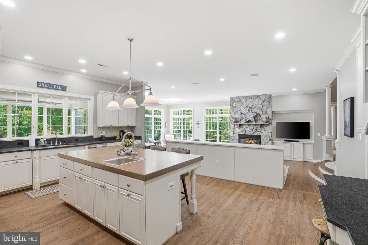 1133 Springvale Road photo 16