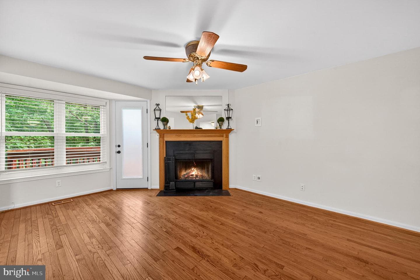 5916 St Giles Way photo 5