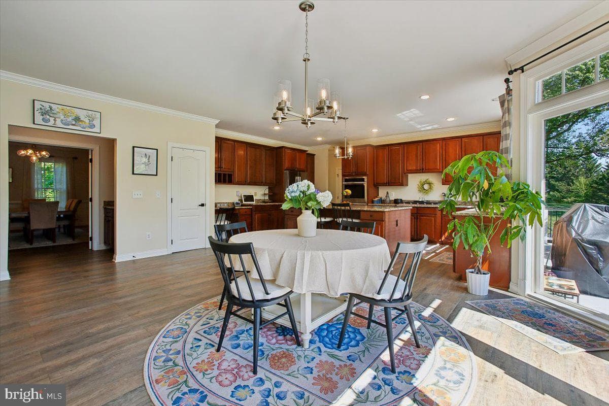 11133 Oakton Road photo 15