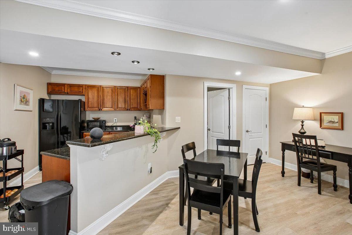 11133 Oakton Road photo 56