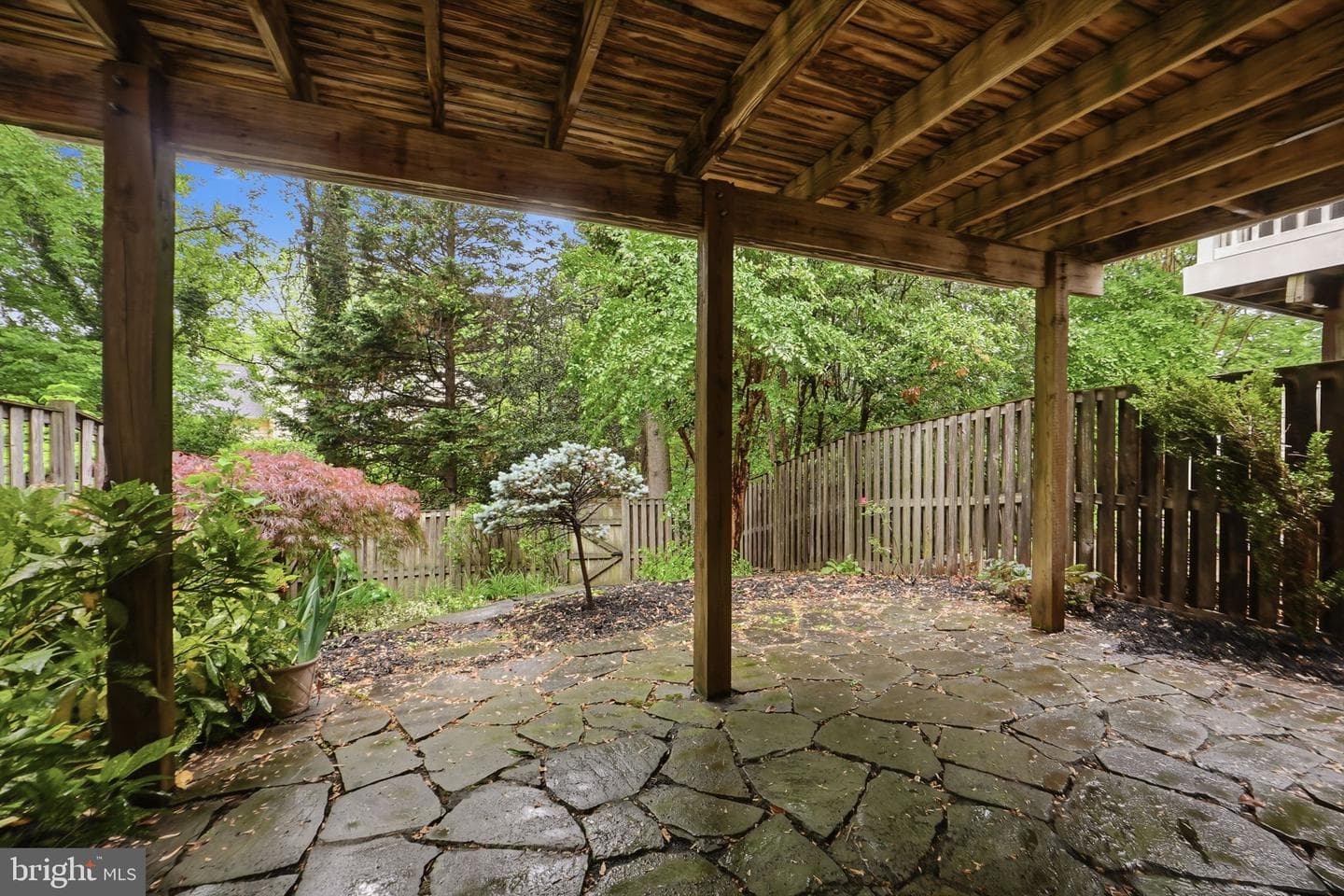 125 Roland Court SW photo 37