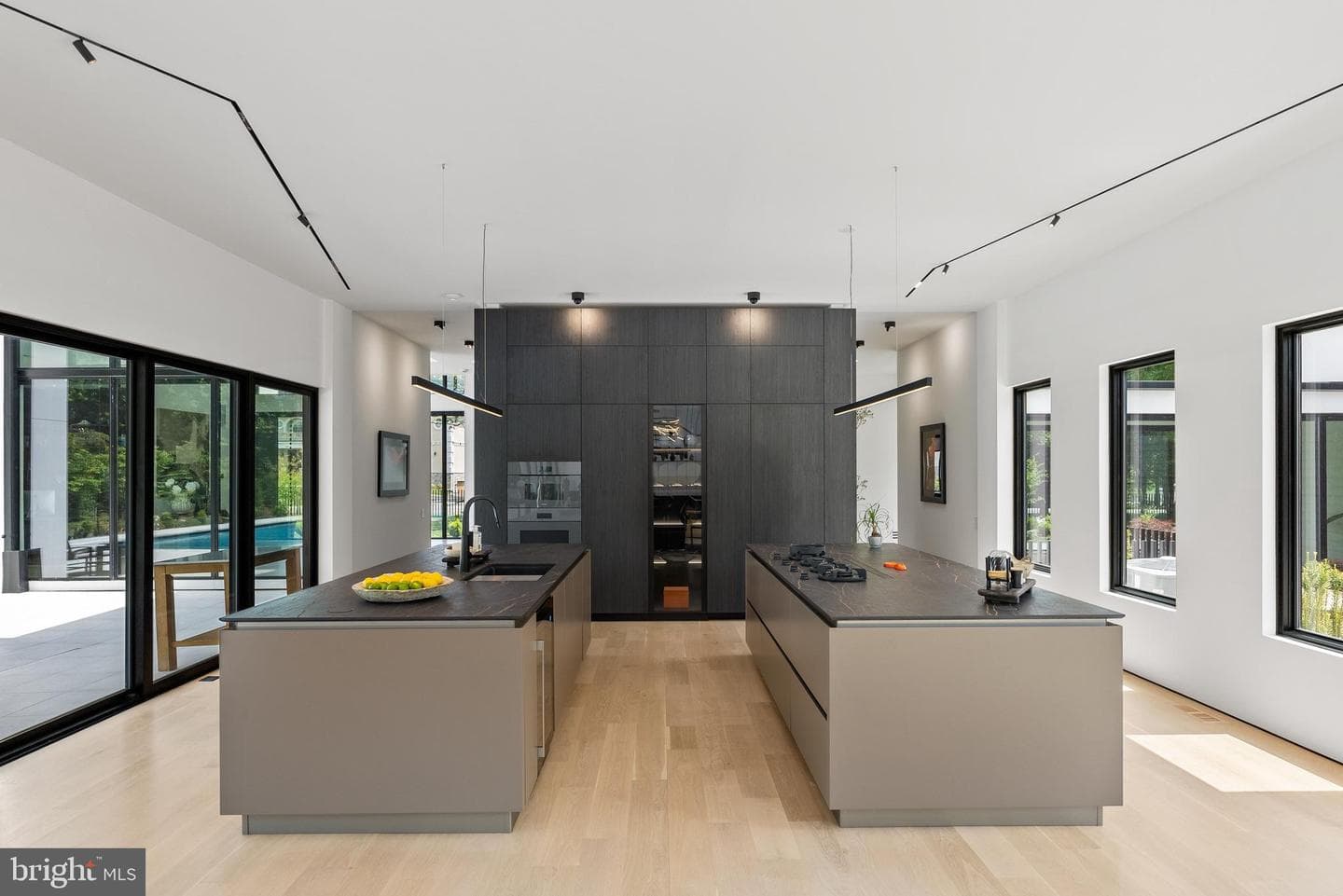 8970 Brook Road photo 10