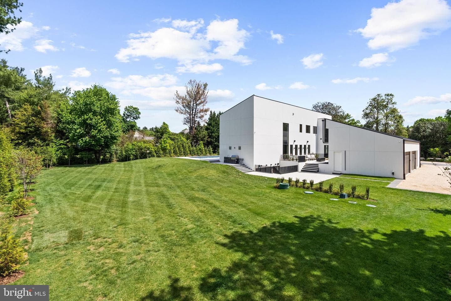 8970 Brook Road photo 40