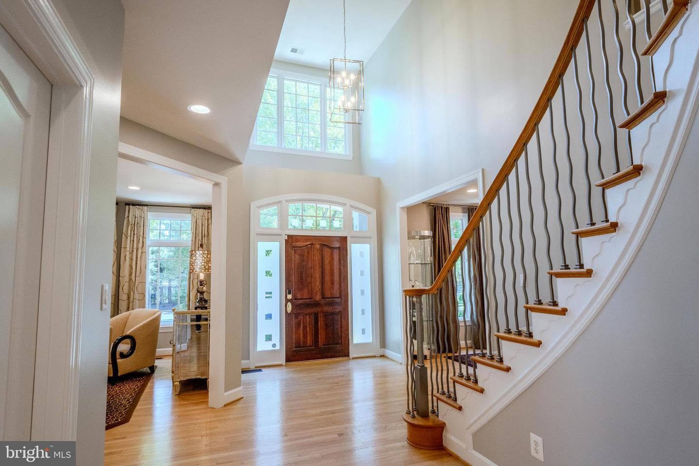 11096 Whitstone Place photo 3