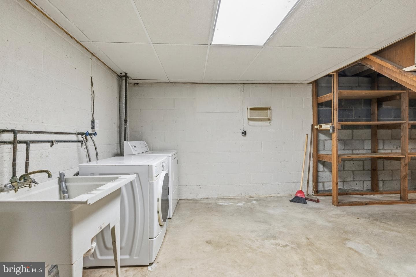 8311 W Boulevard Drive photo 24
