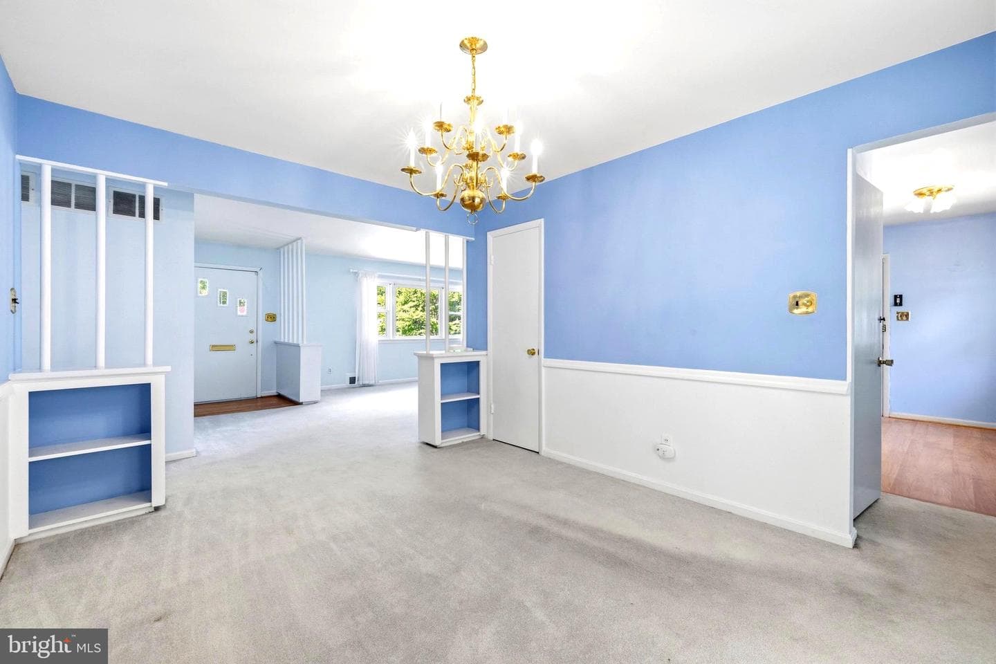 8311 W Boulevard Drive photo 5