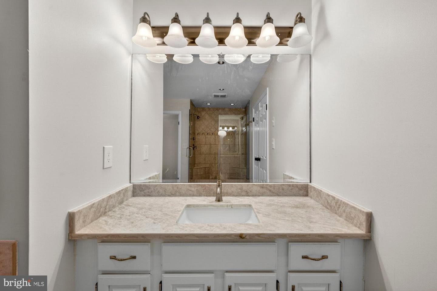 1504 Night Shade Court photo 41