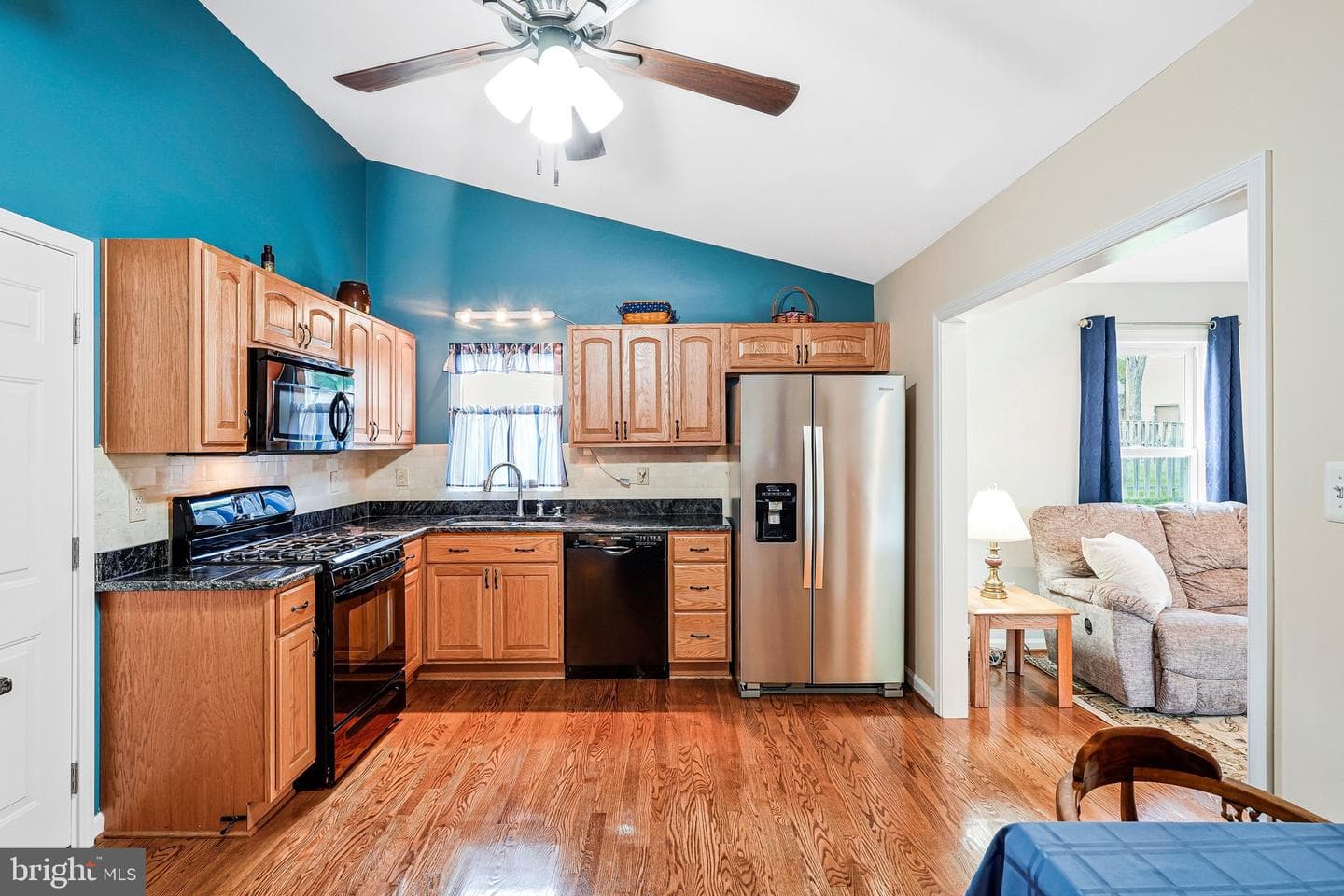 6615 Crayford Street photo 3