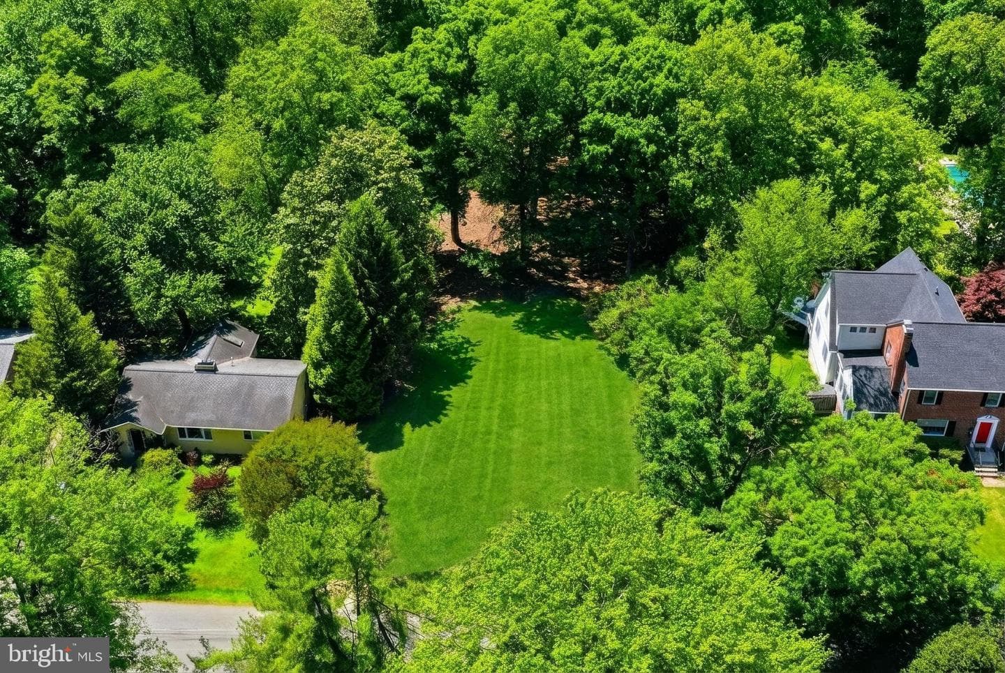1914 Birch Road photo 3