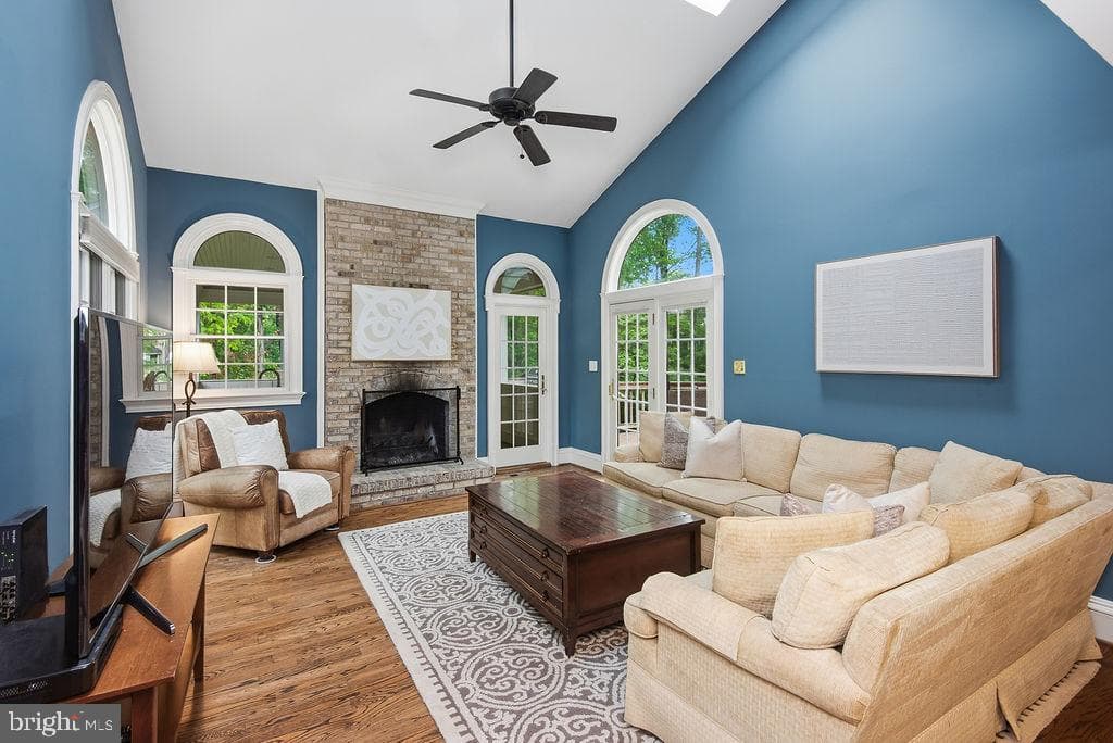 1210 Cameo Court photo 14