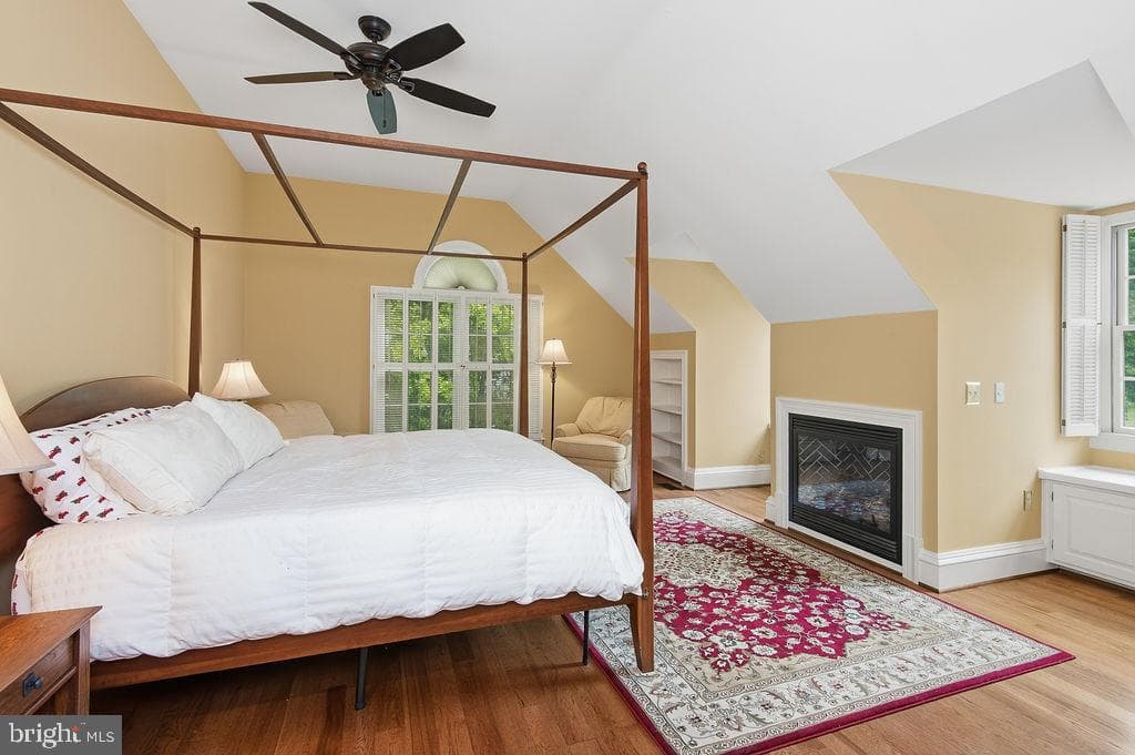 1210 Cameo Court photo 29