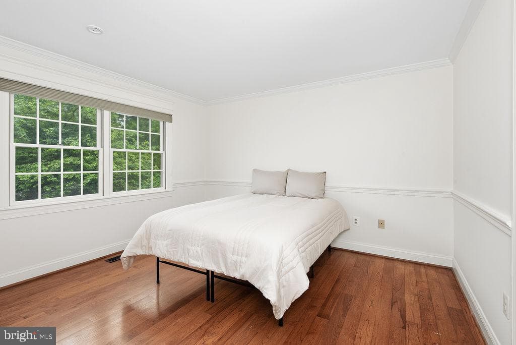 1210 Cameo Court photo 41