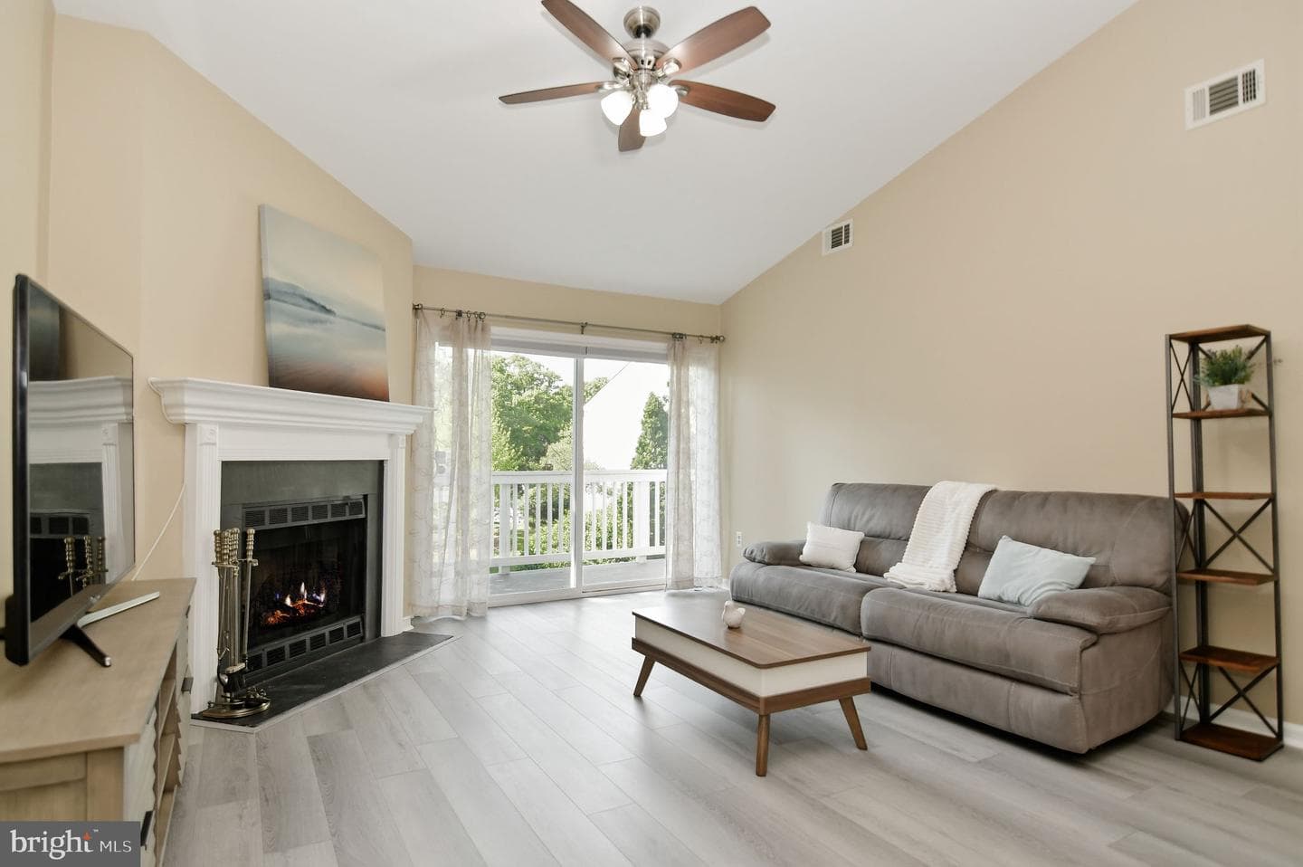 2799 Yarling Court #2799 photo 7