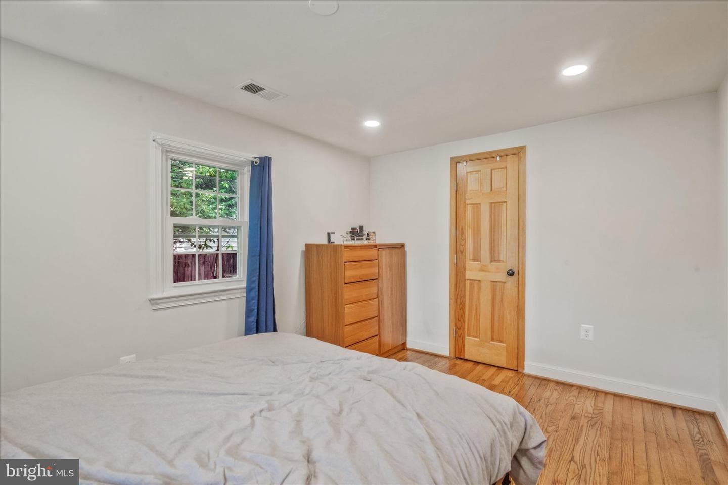 3432 Memorial Street photo 50