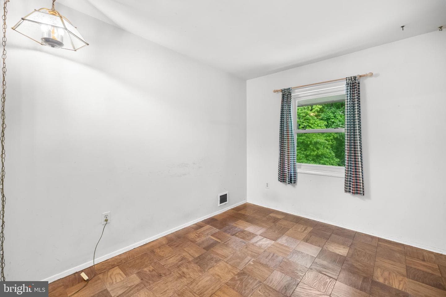 5533 Belfast Place photo 23